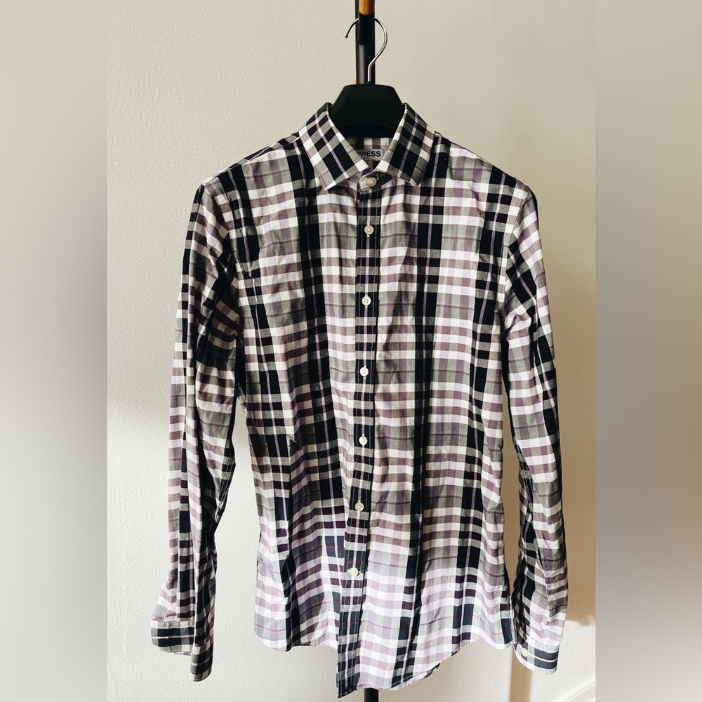 Men’s Express Non-Iron Button Down Shirt‎